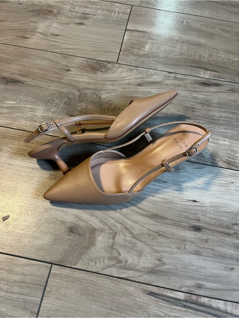 Women's A New Day Annette Kitten Heel
Slingbacks Tan Size 8 Chic Classy